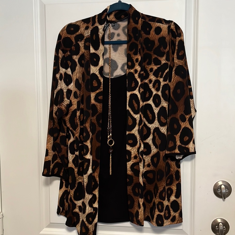 Size 2x jacket/blouse